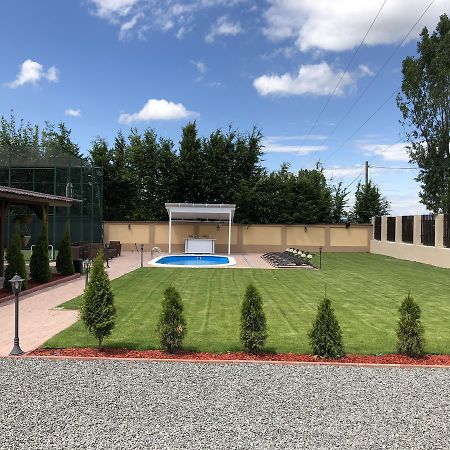 Vila Smiley Avrig Buitenkant foto