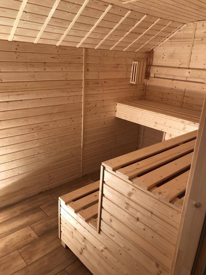 Vila Smiley Avrig Buitenkant foto
